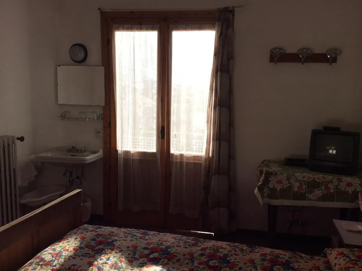 Albergo Cervo Ponte Di Legno Italien